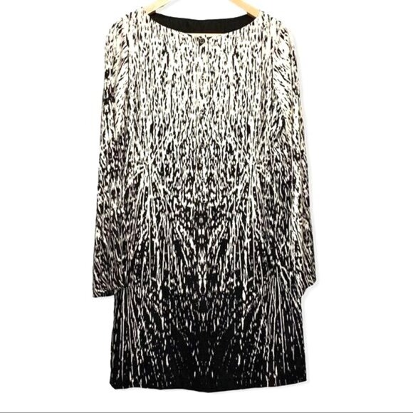 Nicole Miller Spiderweb Silk Shift Dress Size 2 Knee Length Lined Animal Print - Picture 1 of 11